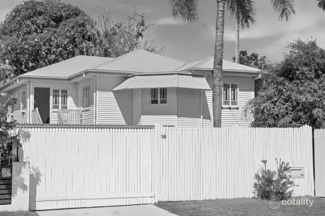 18 The Avenue, Hermit Park, QLD 4812