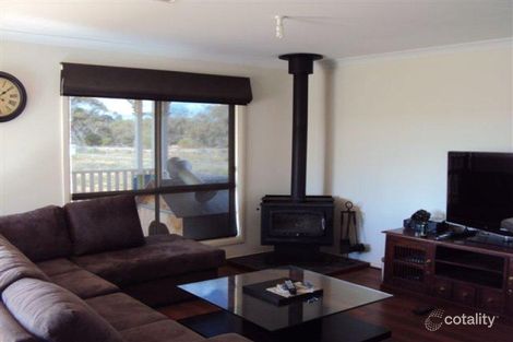 Property photo of 25 Howard Road Annadale SA 5356