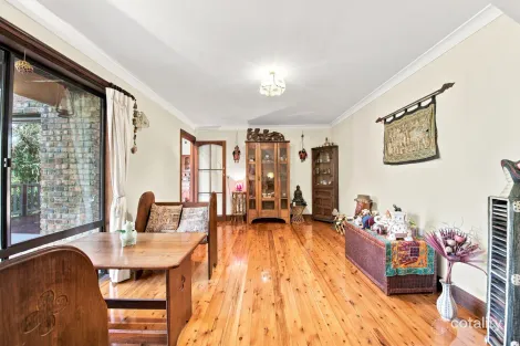 Property photo of 4 Haddon Place Picton NSW 2571