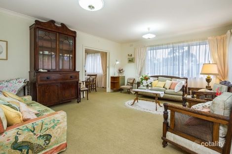 Property photo of 15 Glendowan Road Mount Waverley VIC 3149