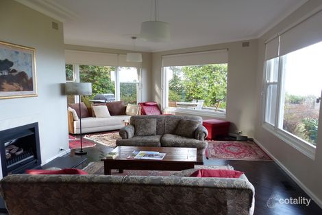 Property photo of 17 Olympian Parade Leura NSW 2780