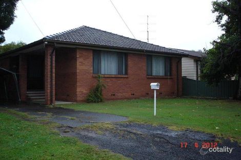 Property photo of 32 Buckingham Road Berkeley Vale NSW 2261