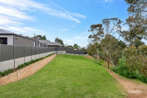 1b Murtoa Rd, Eden Hills, SA 5050