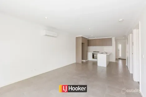 Property photo of 2/9 Jevons Place Page ACT 2614