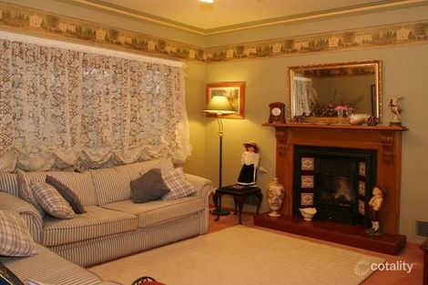 Property photo of 10A Argyle Court Berwick VIC 3806