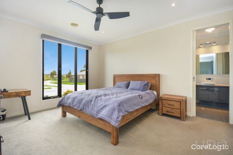 Property photo of 14 Muster Street Manor Lakes VIC 3024