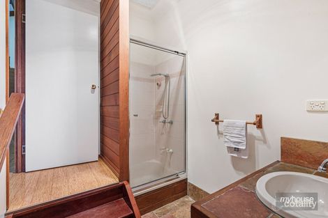 Property photo of 10 Holly Avenue Highfields QLD 4352