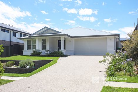 35 Raleigh St, Albion Park, NSW 2527