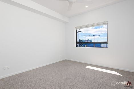 Property photo of 404/16 Masters Street Newstead QLD 4006
