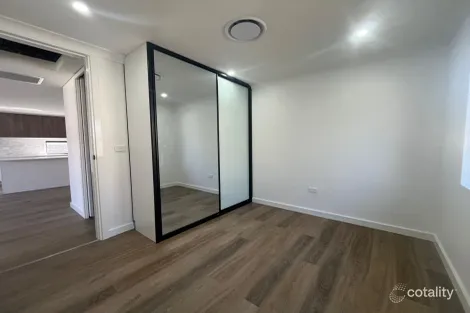 Property photo of 6 Argyle Place Macquarie Fields NSW 2564