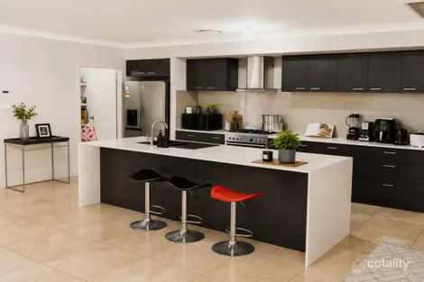Property photo of 27 Buckingham Loop Oran Park NSW 2570