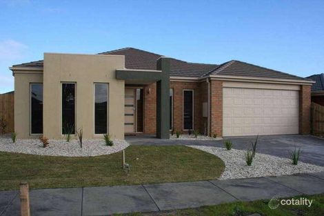 18 Desert Hill Dr, Mount Martha, VIC 3934