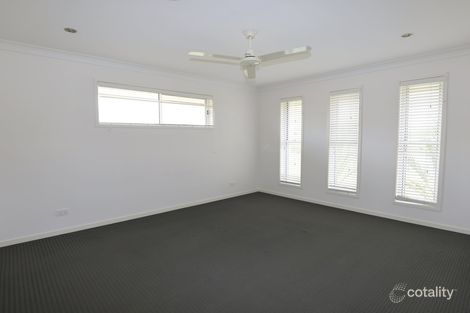 Property photo of 9 Whitney Street Emerald QLD 4720