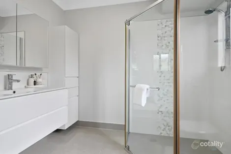 Property photo of 11 Castleton Entrance Smithfield QLD 4878