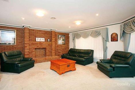 Property photo of 351 Morris Road Hoppers Crossing VIC 3029