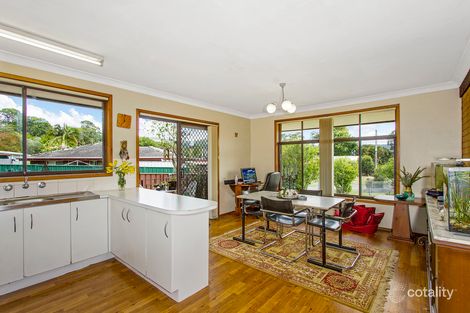 Property photo of 9 Turtle Close Point Clare NSW 2250