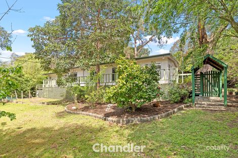 8 Huon Rd, Belgrave Heights, VIC 3160
