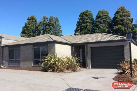 8/6-16 Diston Ct, Pakenham, VIC 3810