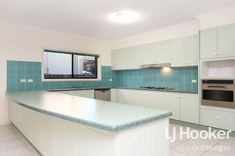 Property photo of 35 Sandy Point Road Point Cook VIC 3030