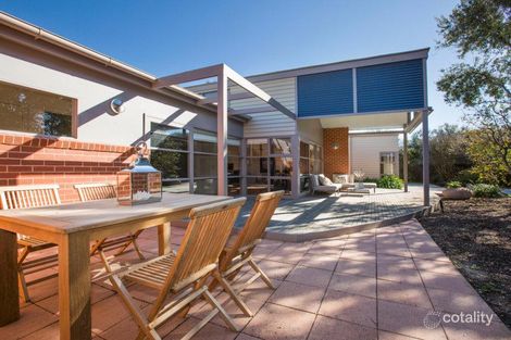 4 Aurora Ct, Sorrento, VIC 3943