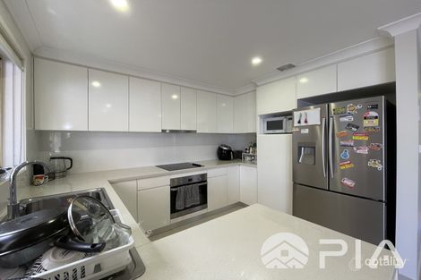 8-10 Watkins Rd, Baulkham Hills, NSW 2153