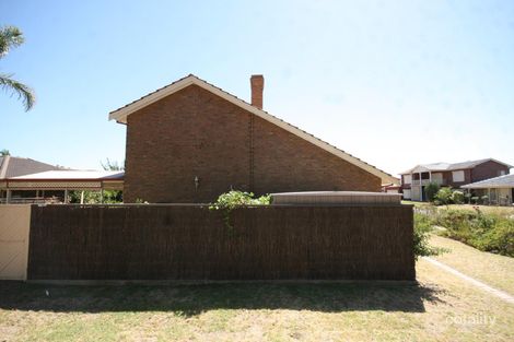 32 Bartlett Dr, Novar Gardens, SA 5040