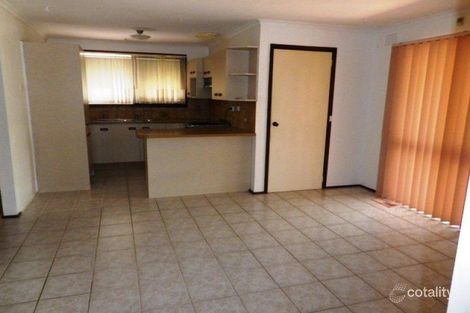 Property photo of 3 Amanda Court Keysborough VIC 3173