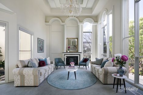 Property photo of 25 Illawong Drive Donvale VIC 3111