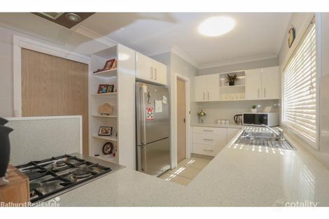 Property photo of 1/223 Lambert Street Bathurst NSW 2795
