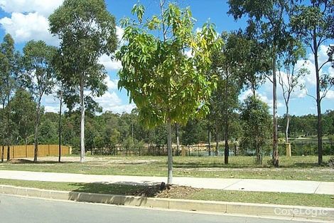 Property photo of 33 The Esplanade Forest Lake QLD 4078