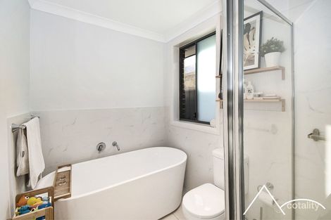 Property photo of 19 Minnamurra Drive Gregory Hills NSW 2557