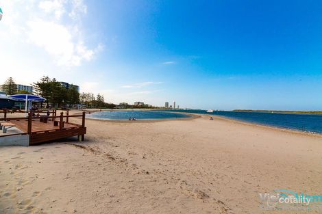 1/30 Proud St, Labrador, QLD 4215