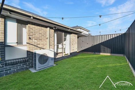 Property photo of 19 Minnamurra Drive Gregory Hills NSW 2557