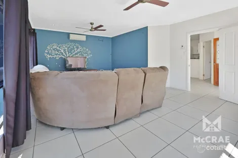 Property photo of 11 Yardley Court Bowen QLD 4805
