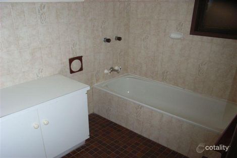 Property photo of 1/17 Doongara Street Griffith NSW 2680