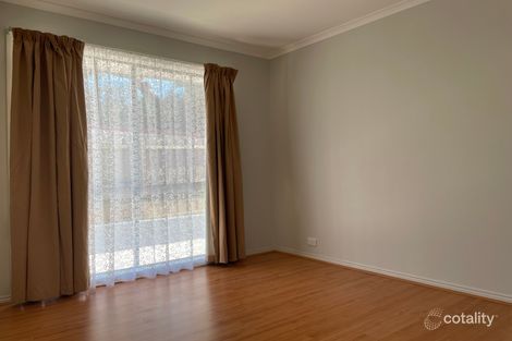 Property photo of 4 Border Drive Mill Park VIC 3082