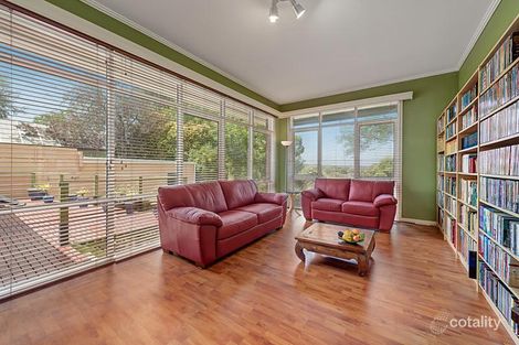 Property photo of 49 Greythorn Road Balwyn North VIC 3104