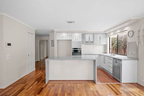 Property photo of 39 Parkin Avenue Caroline Springs VIC 3023