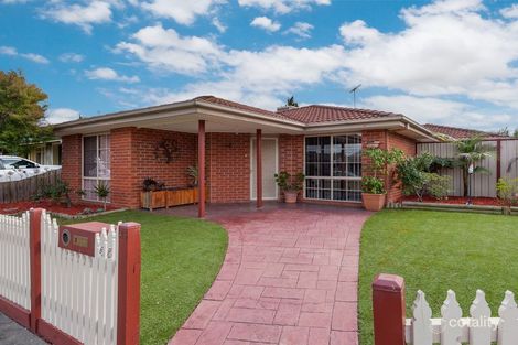 Property photo of 45 Rearden Crescent Roxburgh Park VIC 3064