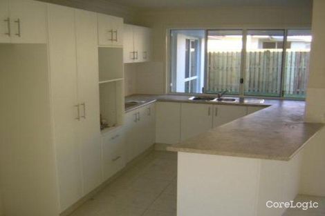 Property photo of 8 Williams Place Pacific Pines QLD 4211