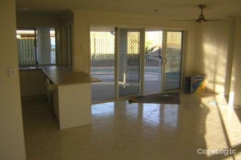 Property photo of 8 Williams Place Pacific Pines QLD 4211