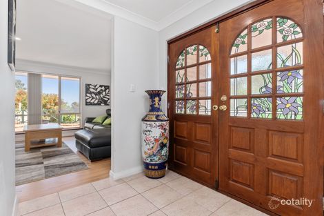 Property photo of 10 Nangana Way Kalamunda WA 6076