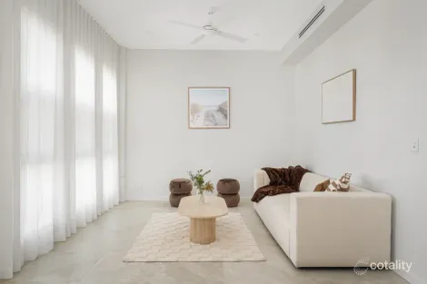 Property photo of 60 Sunburst Circuit Gables NSW 2765