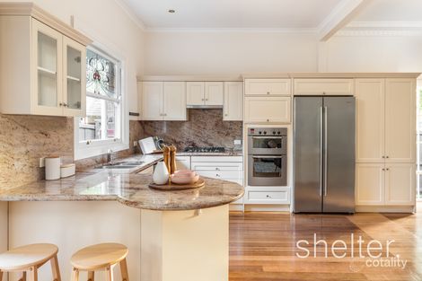 Property photo of 33 Vears Road Glen Iris VIC 3146