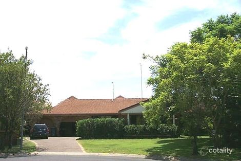 2 Lancelin Dr, Mermaid Waters, QLD 4218