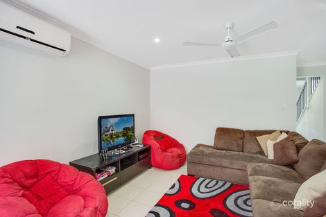 Property photo of 2/32 Beaumont Drive Pimpama QLD 4209