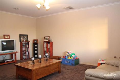 Property photo of 32 Glenwill Drive Epsom VIC 3551