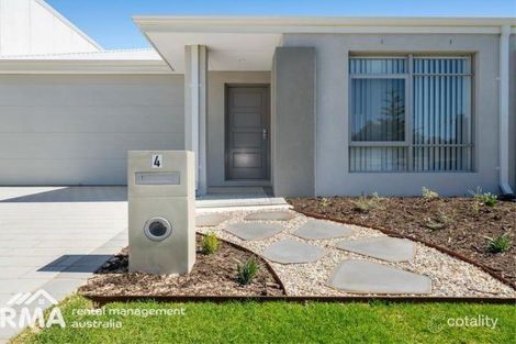 4 Harbour Tce, Golden Bay, WA 6174