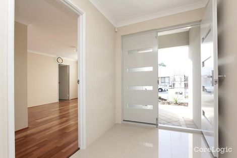 Property photo of 8 Spoonbill Street Harrisdale WA 6112
