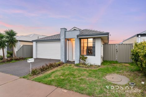 Property photo of 7 Setosa Loop Byford WA 6122